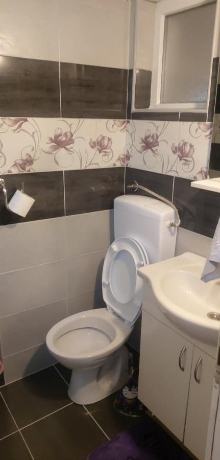 Apartman Andrea 4 Banja Luka Szoba fotó